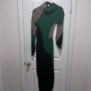Fashion Nova Green, Black, and Brown Long Sleeve Dress